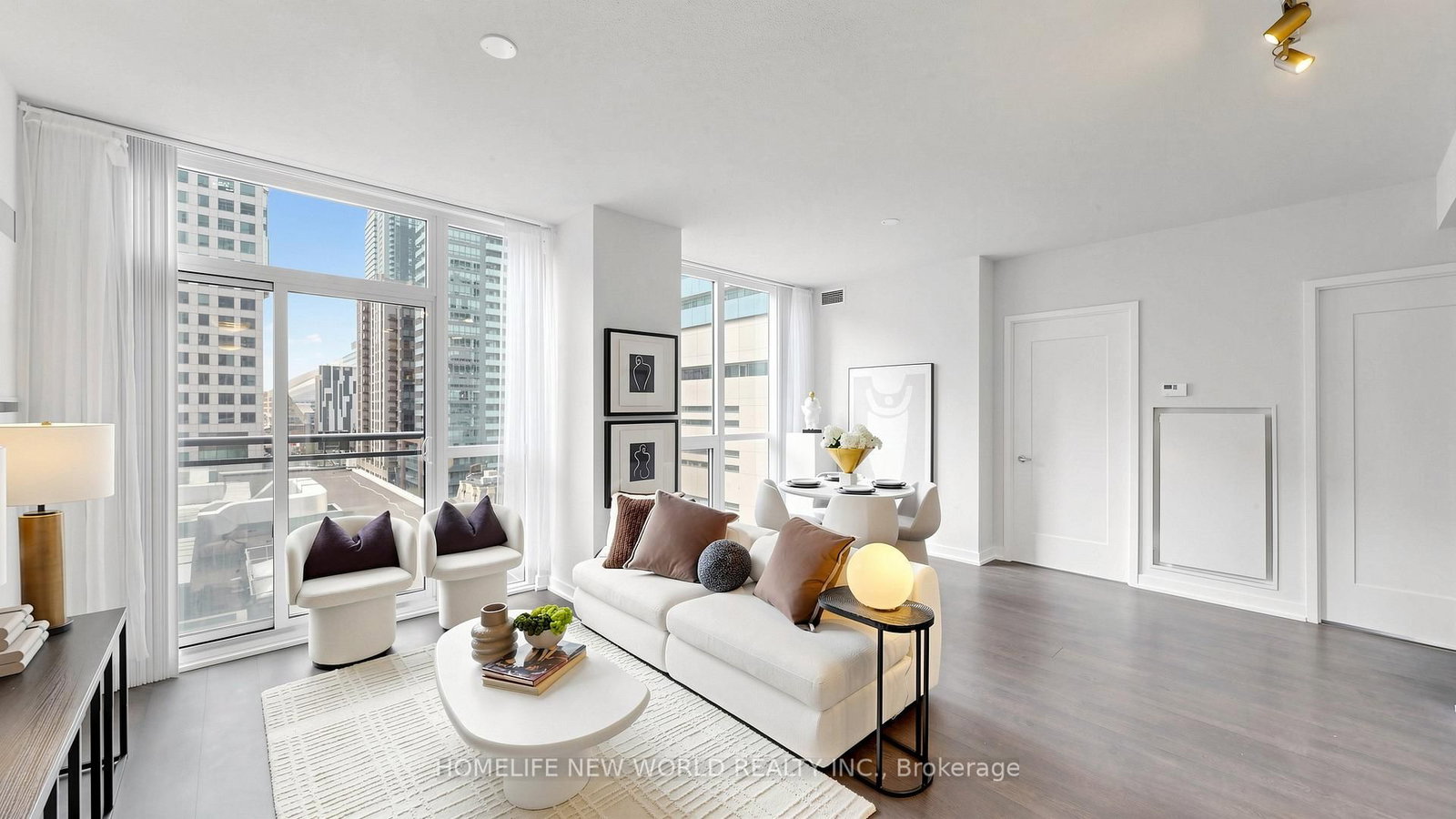 99 John Street, Unit 703 - Photo 2