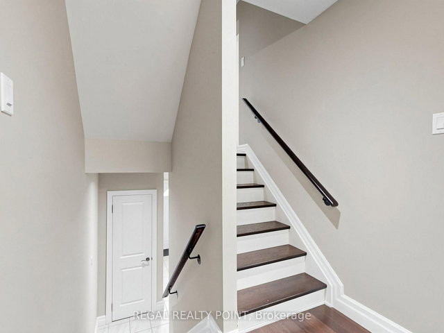 116 Loganberry Crescent