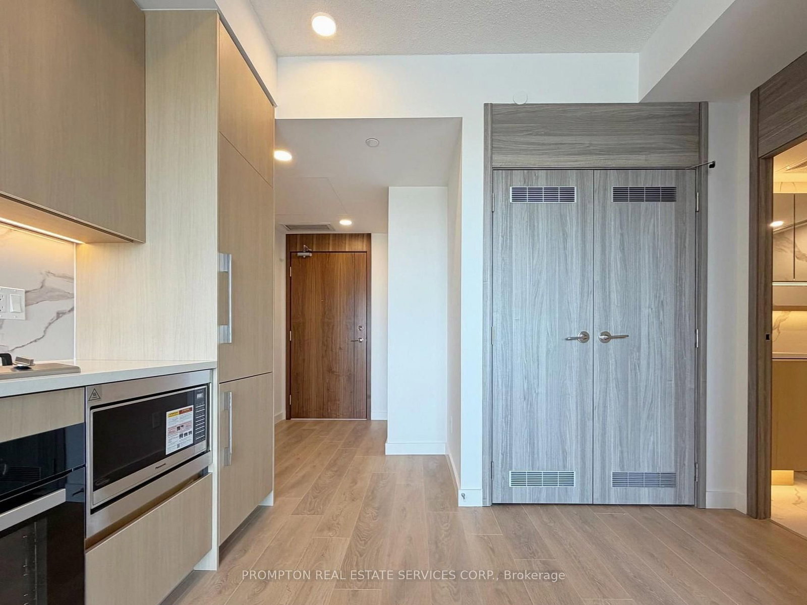 68 Esther Shiner Boulevard, Unit 909 - Photo 19