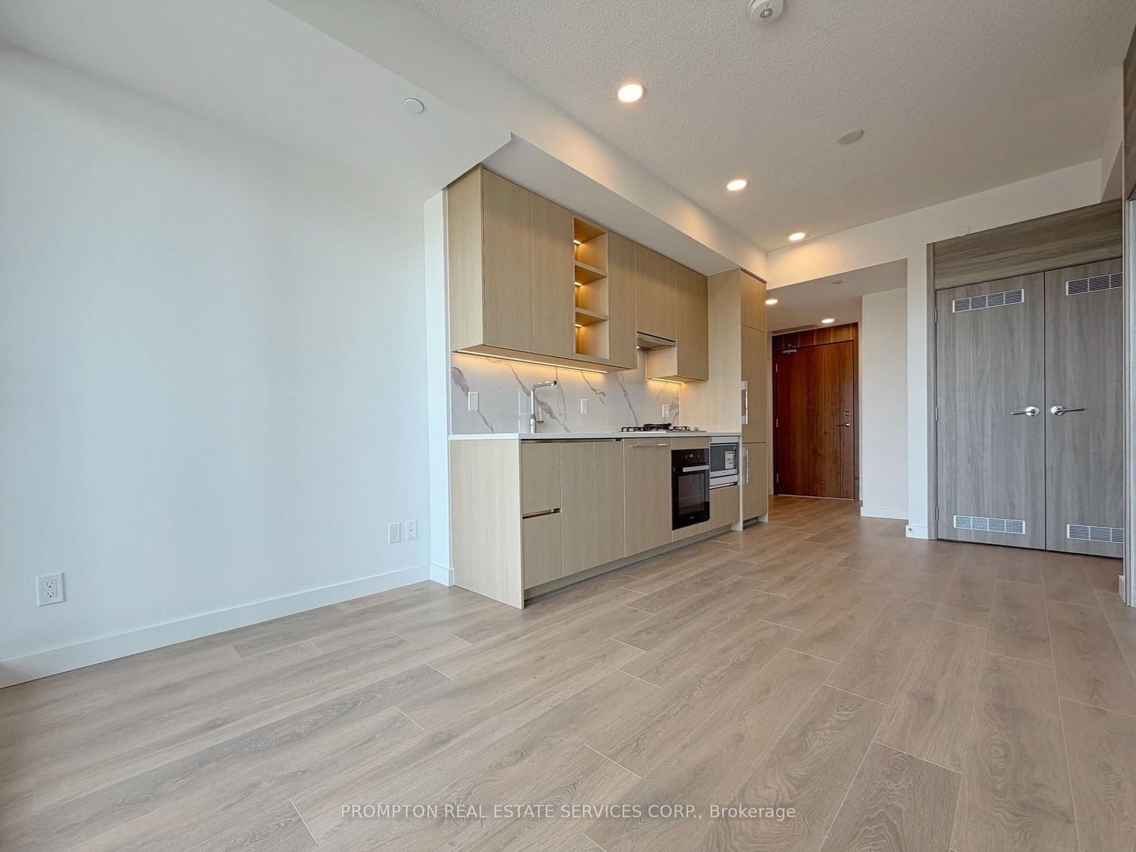 68 Esther Shiner Boulevard, Unit 909 - Photo 4