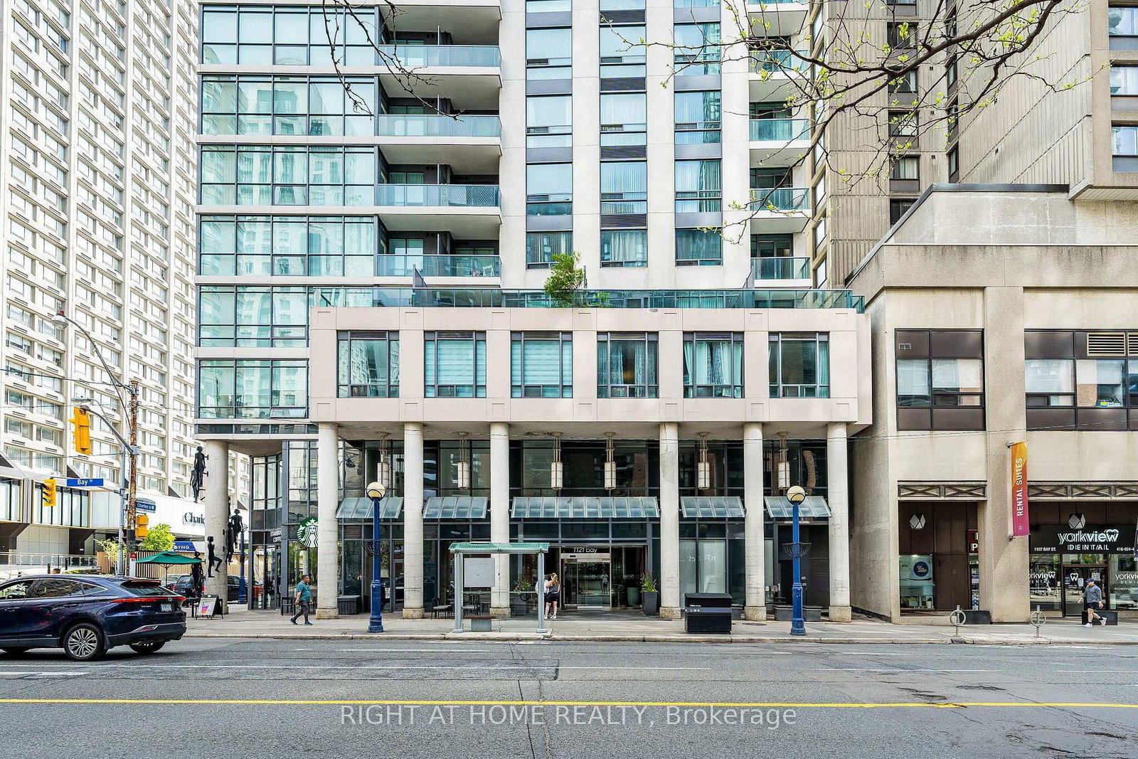 1106-1121 Bay Street, Toronto, ON, photo 3