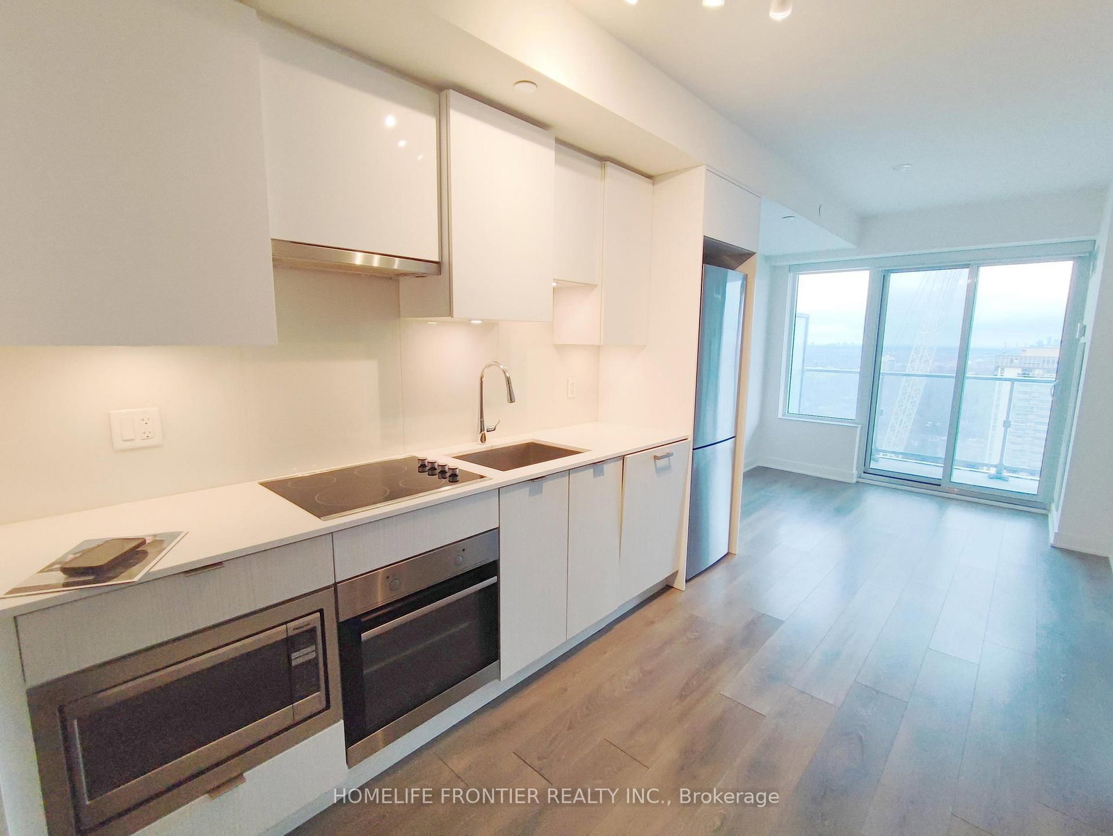 99 Broadway Avenue, Unit 3012 - Photo 7