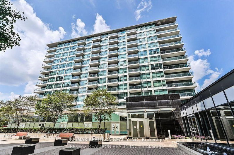 1110 - 15 Singer Court