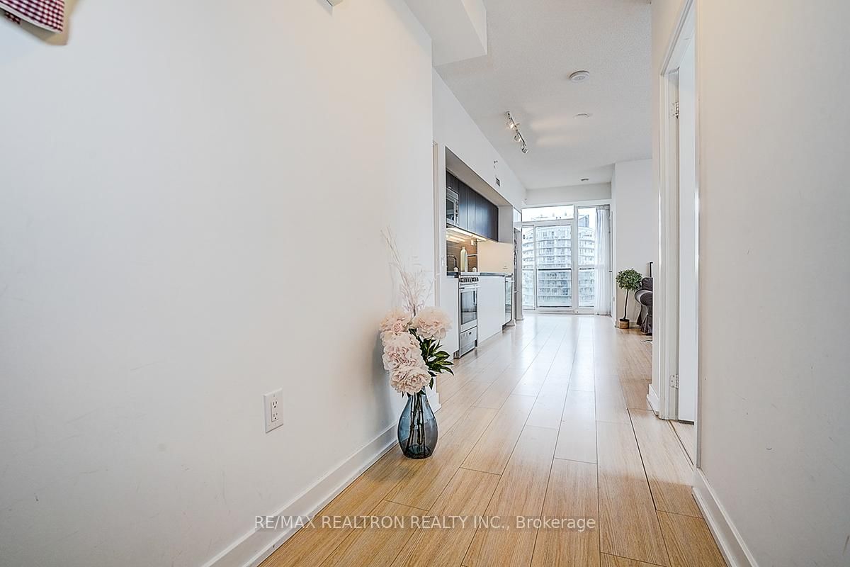2606-85 Queens Wharf Road, Toronto, ON, photo 4