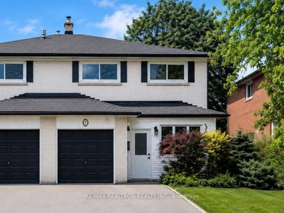 Semi-Detached House for lease at A-7 Fontainbleau Drive, Toronto, Ontario, M2M 1P1 - Newtonbrook West - MLS: C13149866