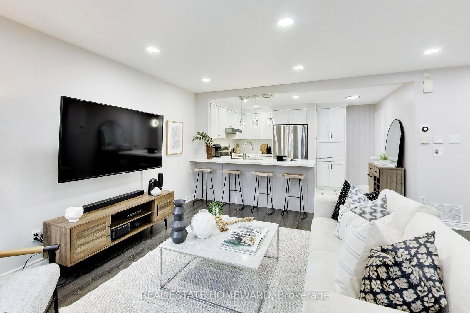 108 Finch Avenue W, Unit B16 - Photo 6