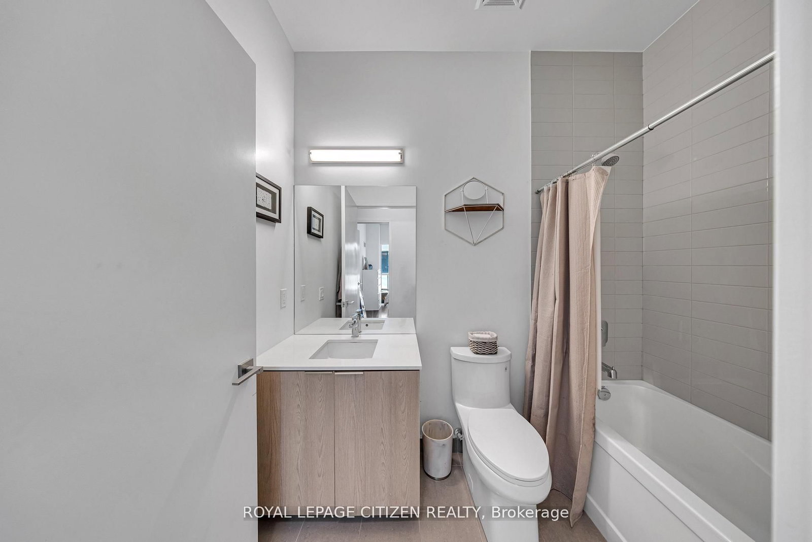 50 Ordnance Street • #418 • Toronto, ON photo 15