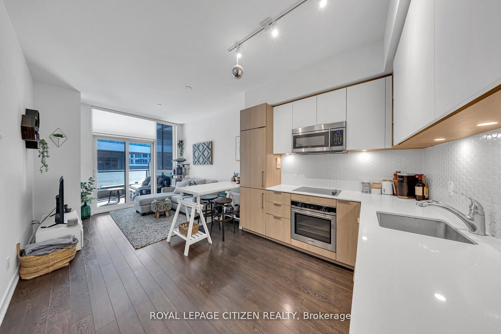 50 Ordnance Street • #418 • Toronto, ON photo 9