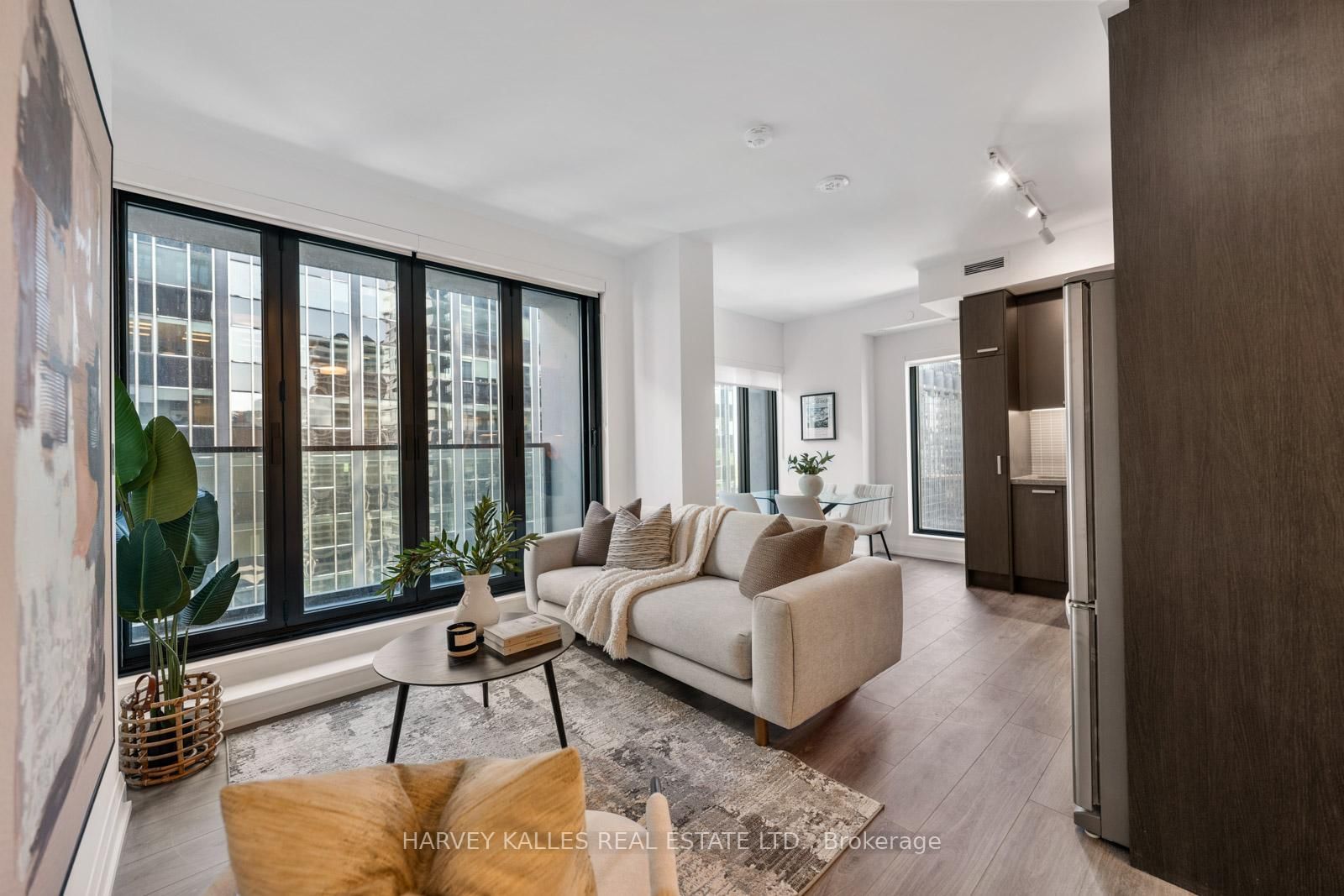20 Soudan Avenue, Unit 1408 - Photo 17