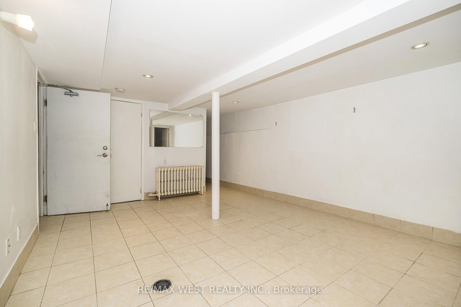 404 Manning Avenue • Toronto, ON photo 31