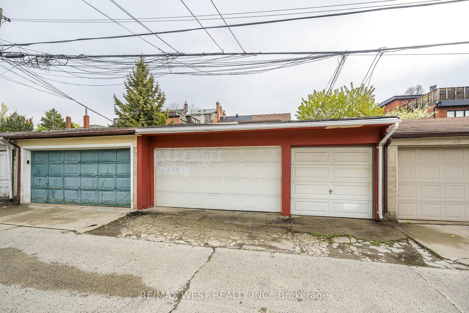 404 Manning Avenue • Toronto, ON photo 39