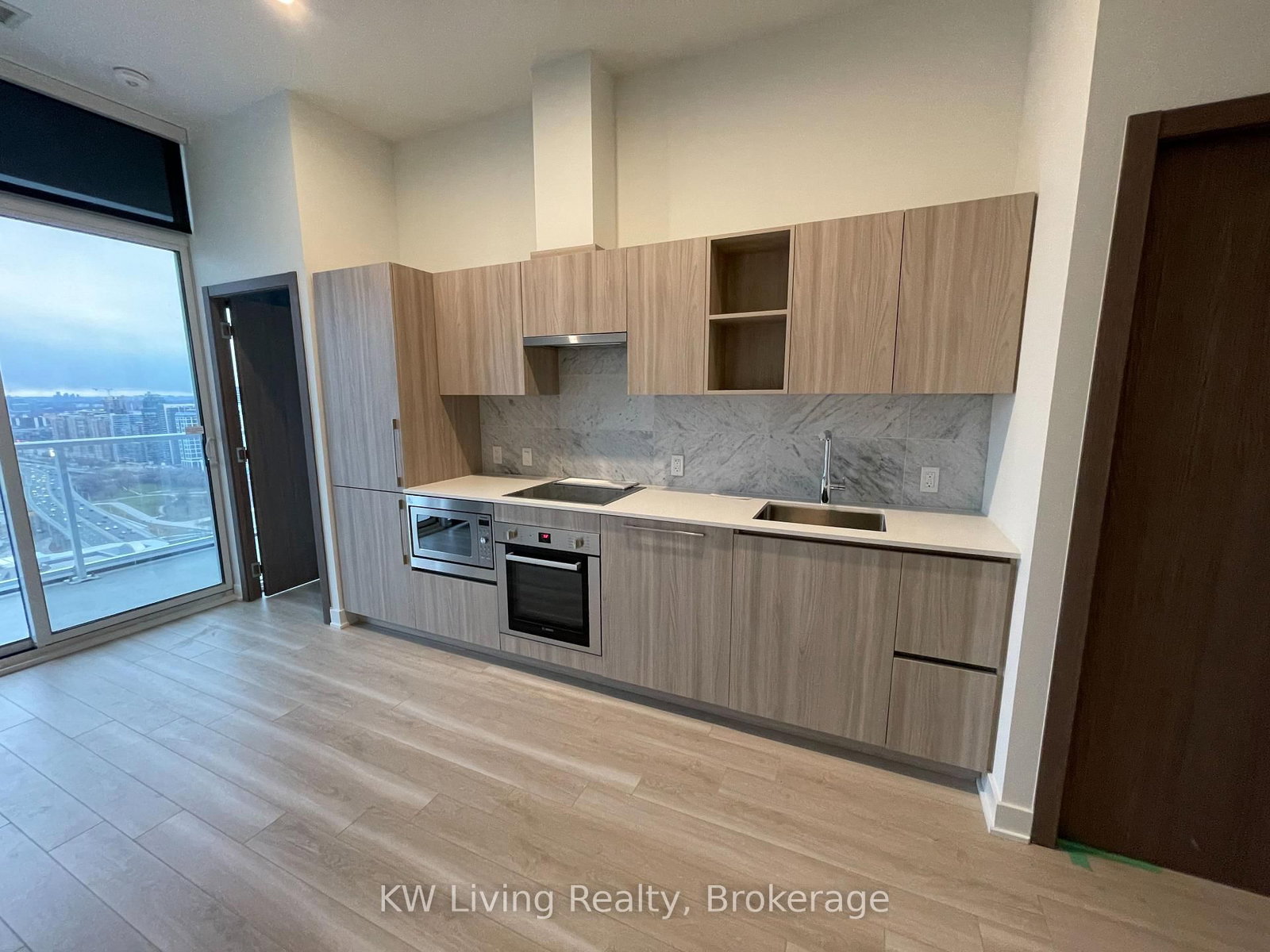 19 Bathurst Street, Unit 4202 - Photo 5