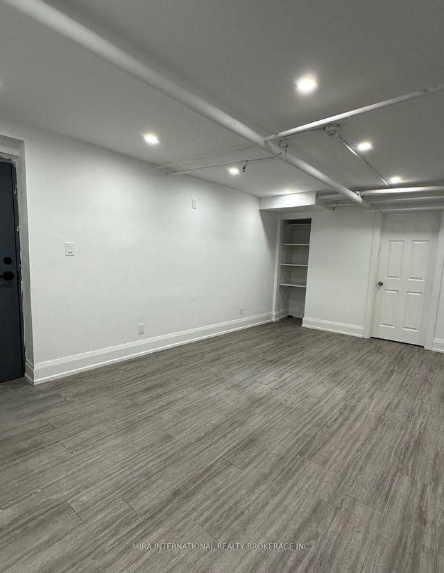 L1 - 180 Sherbourne Street