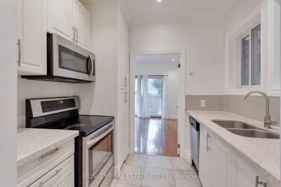 123 Seaton Street • Toronto, ON