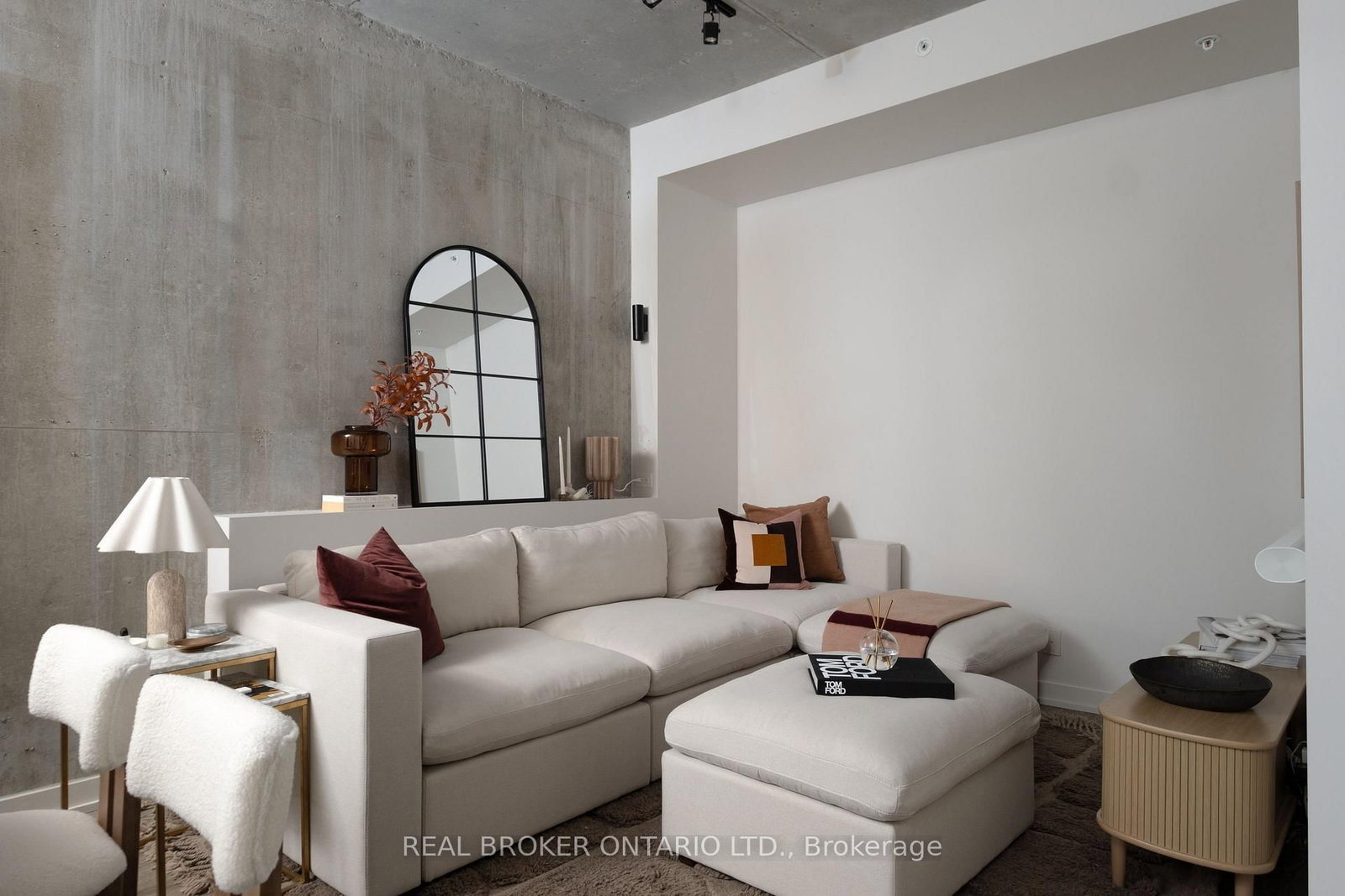 39 Brant Street, Unit PH24 - Photo 5