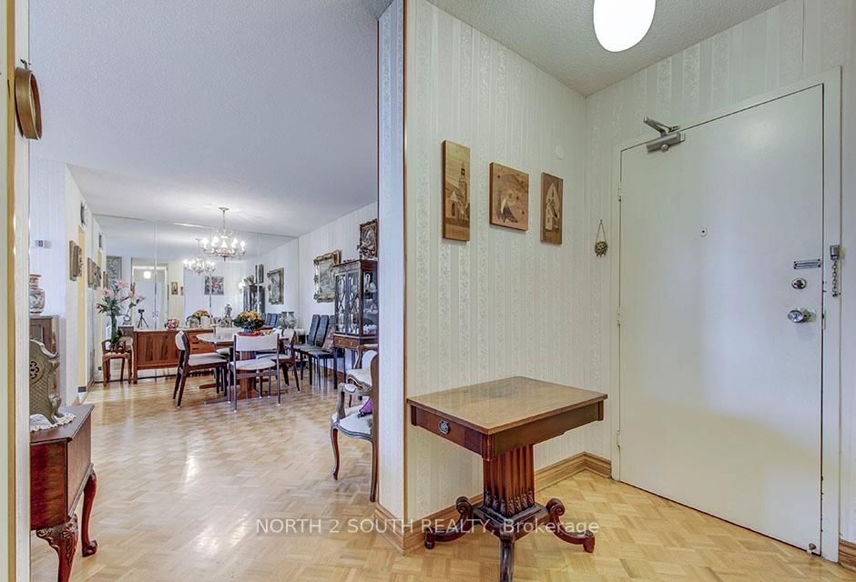 175 Hilda Avenue, Unit 511 - Photo 6