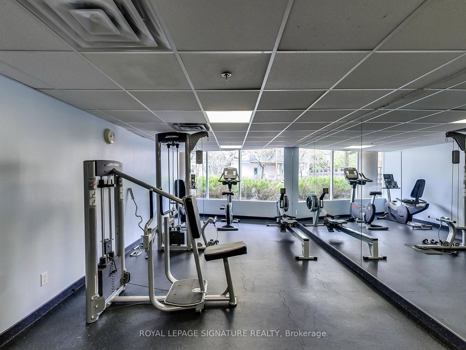 650 Queens Quay W, Unit 1807 - Photo 26