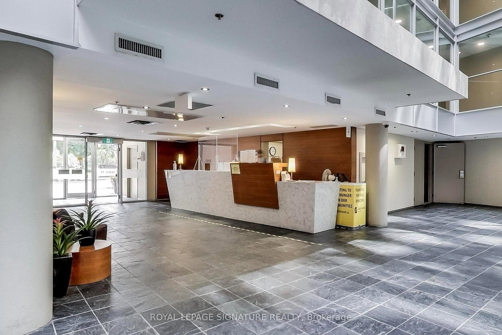 650 Queens Quay W, Unit 1807 - Photo 3