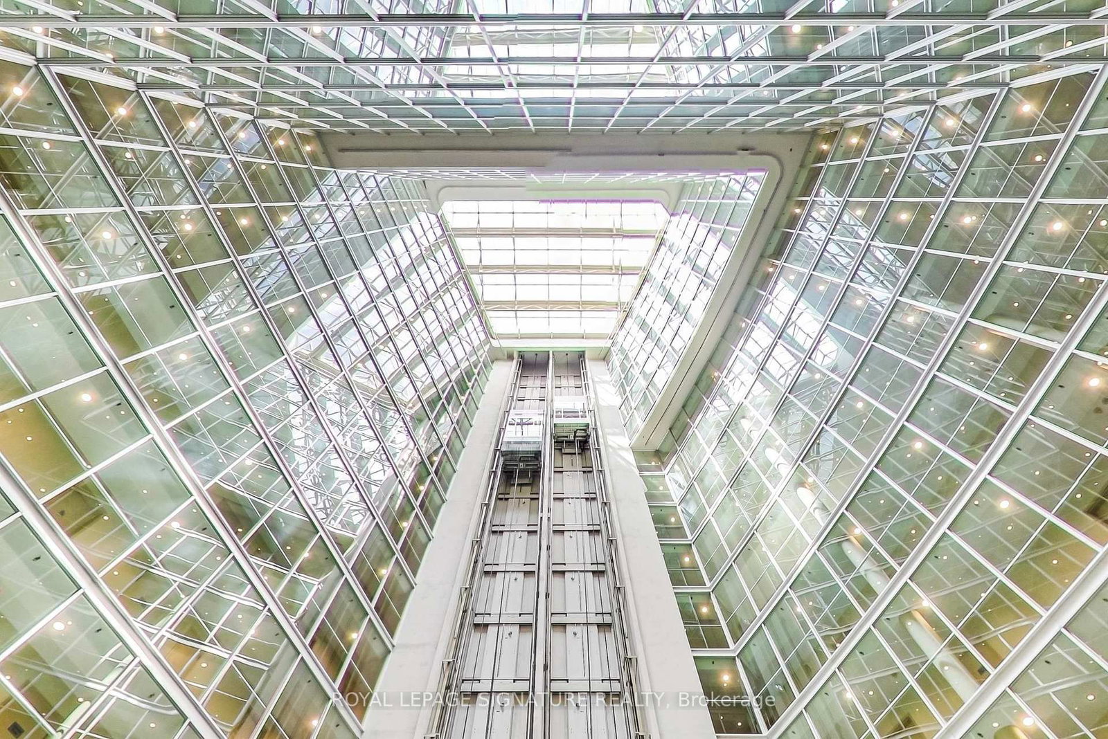 650 Queens Quay W, Unit 1807 - Photo 6