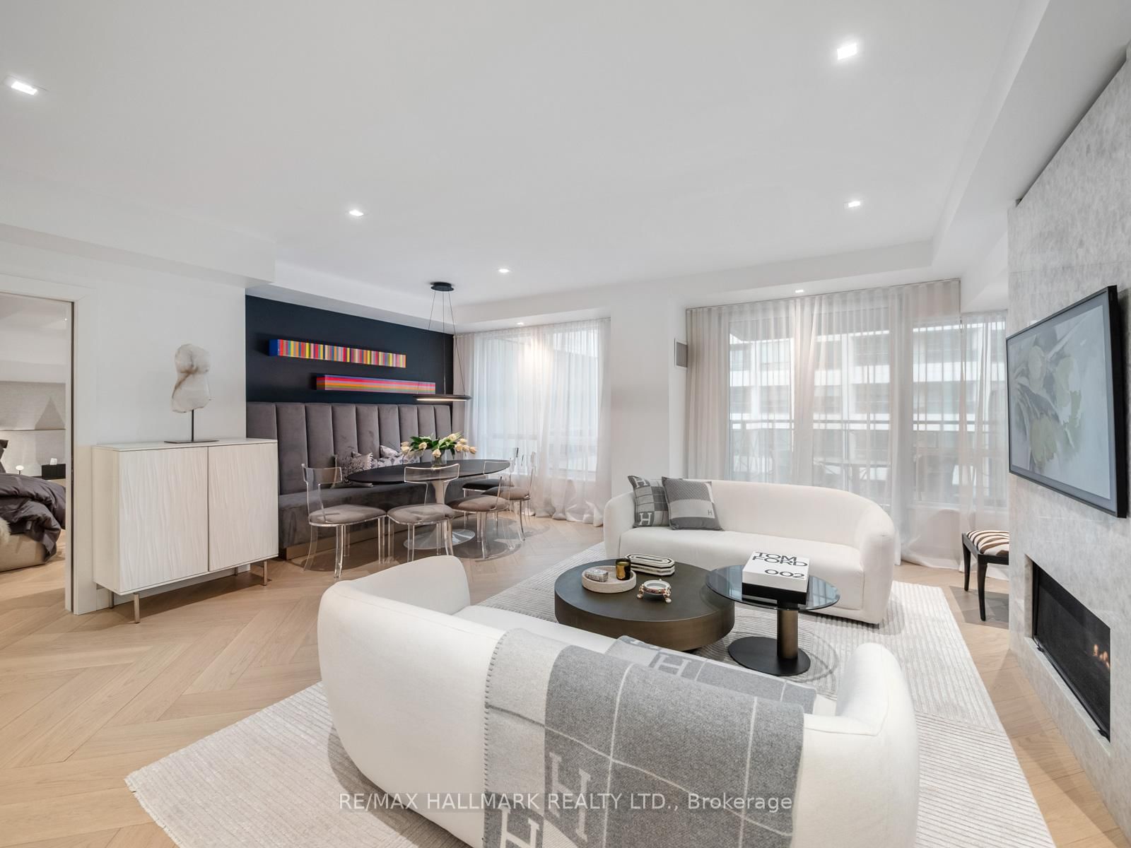 20 Scrivener Square • #716 • Toronto, ON photo 24