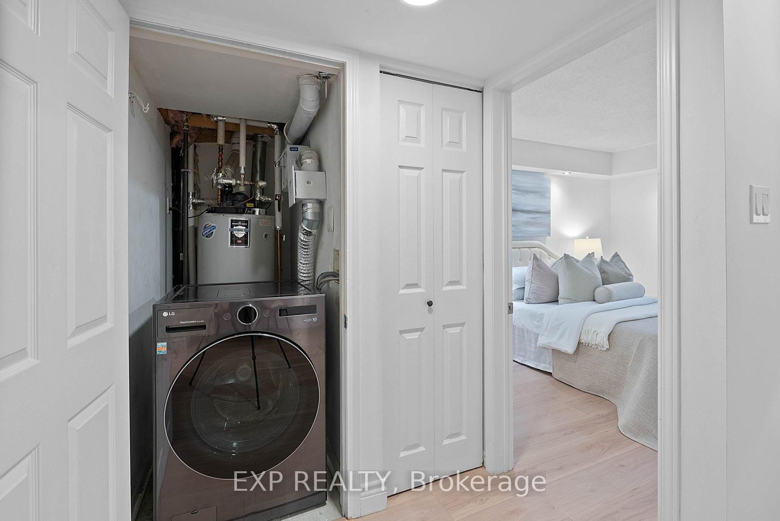 12 Portland Street, Unit Th B - Photo 25