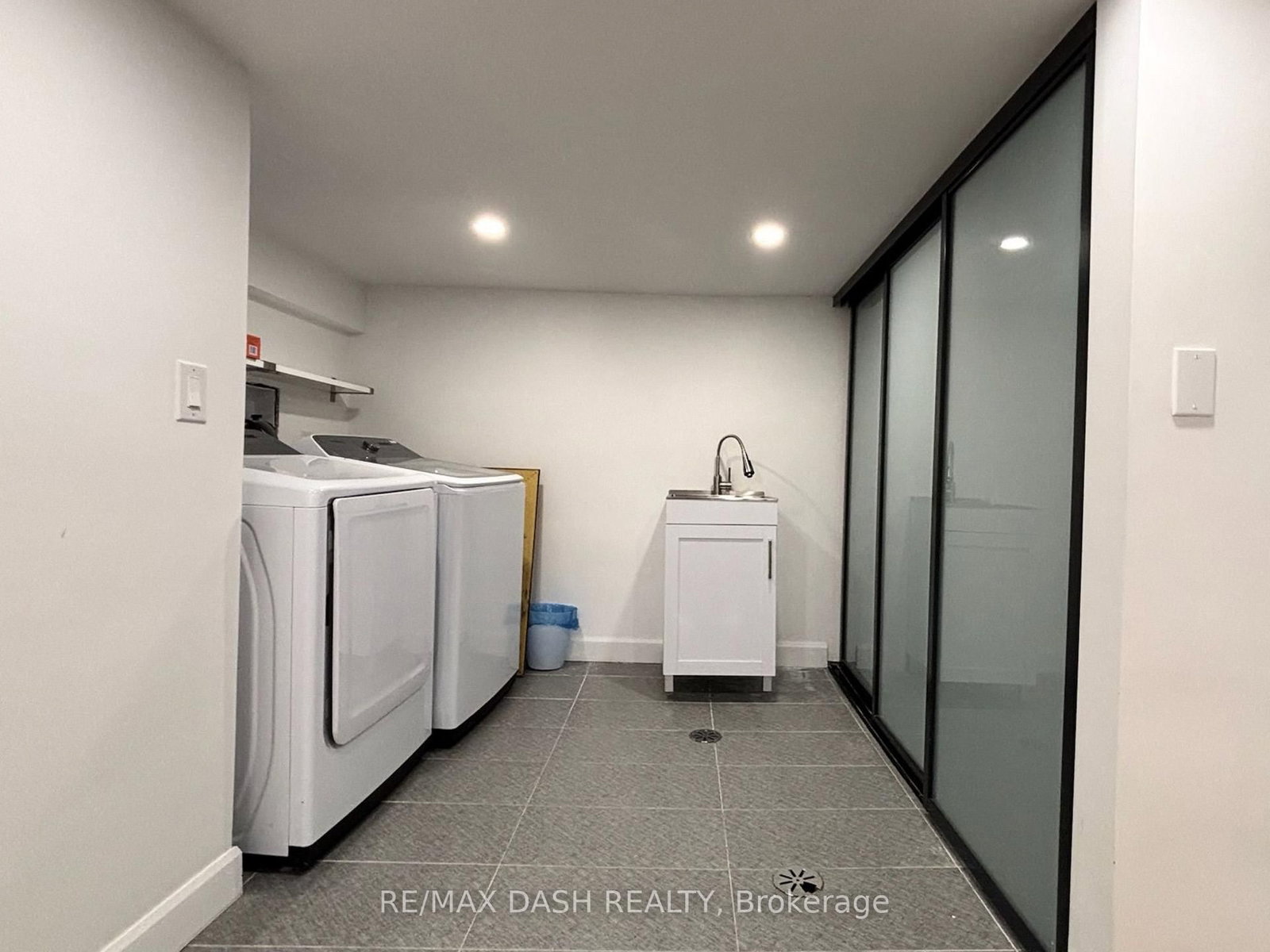 3312 Bathurst Street - Photo 23