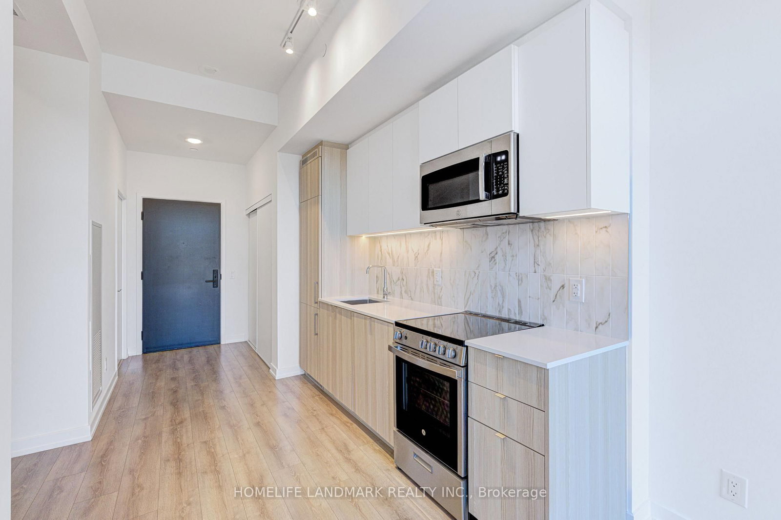 500 Dupont Street, Unit 310 - Photo 10