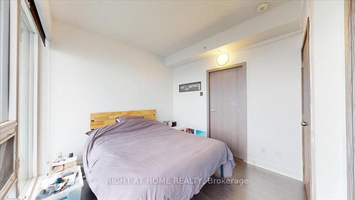 19 Bathurst Street, Unit 3011 - Photo 20