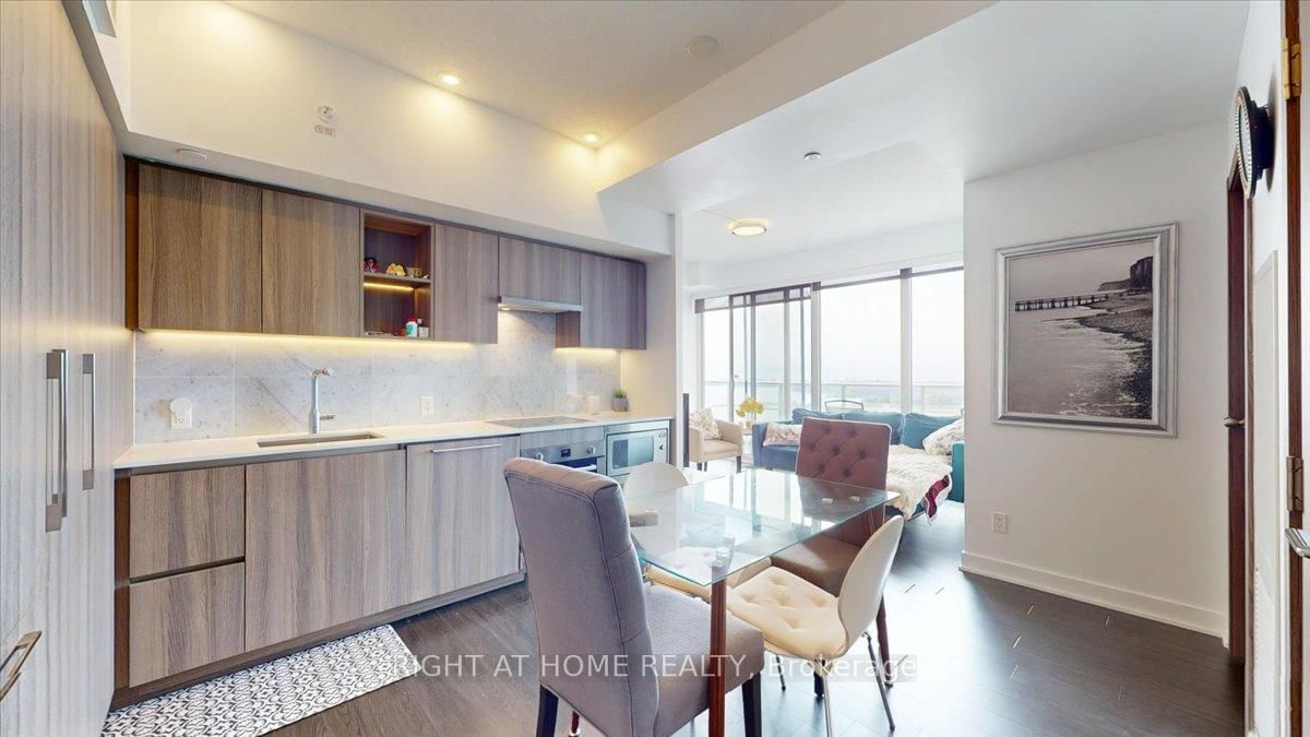 19 Bathurst Street, Unit 3011 - Photo 5