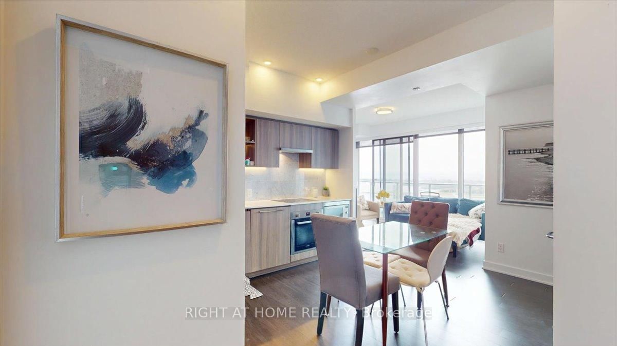 19 Bathurst Street, Unit 3011 - Photo 6