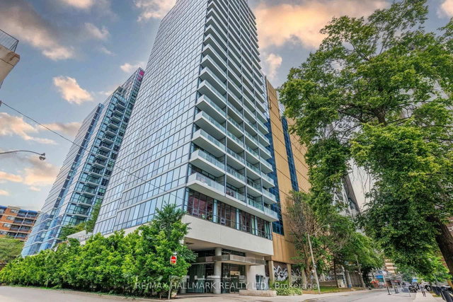 1210 - 210 Simcoe Street E
