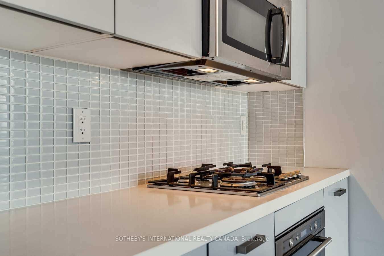 39 Brant Street, Unit PH06 - Photo 26