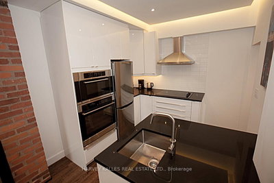 210 E Gerrard Street • Toronto, ON