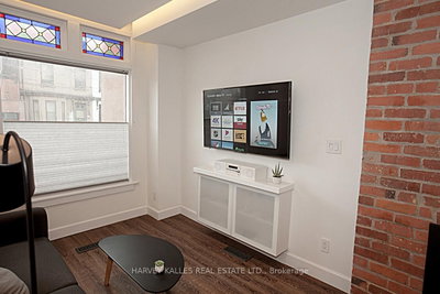 210 E Gerrard Street • Toronto, ON
