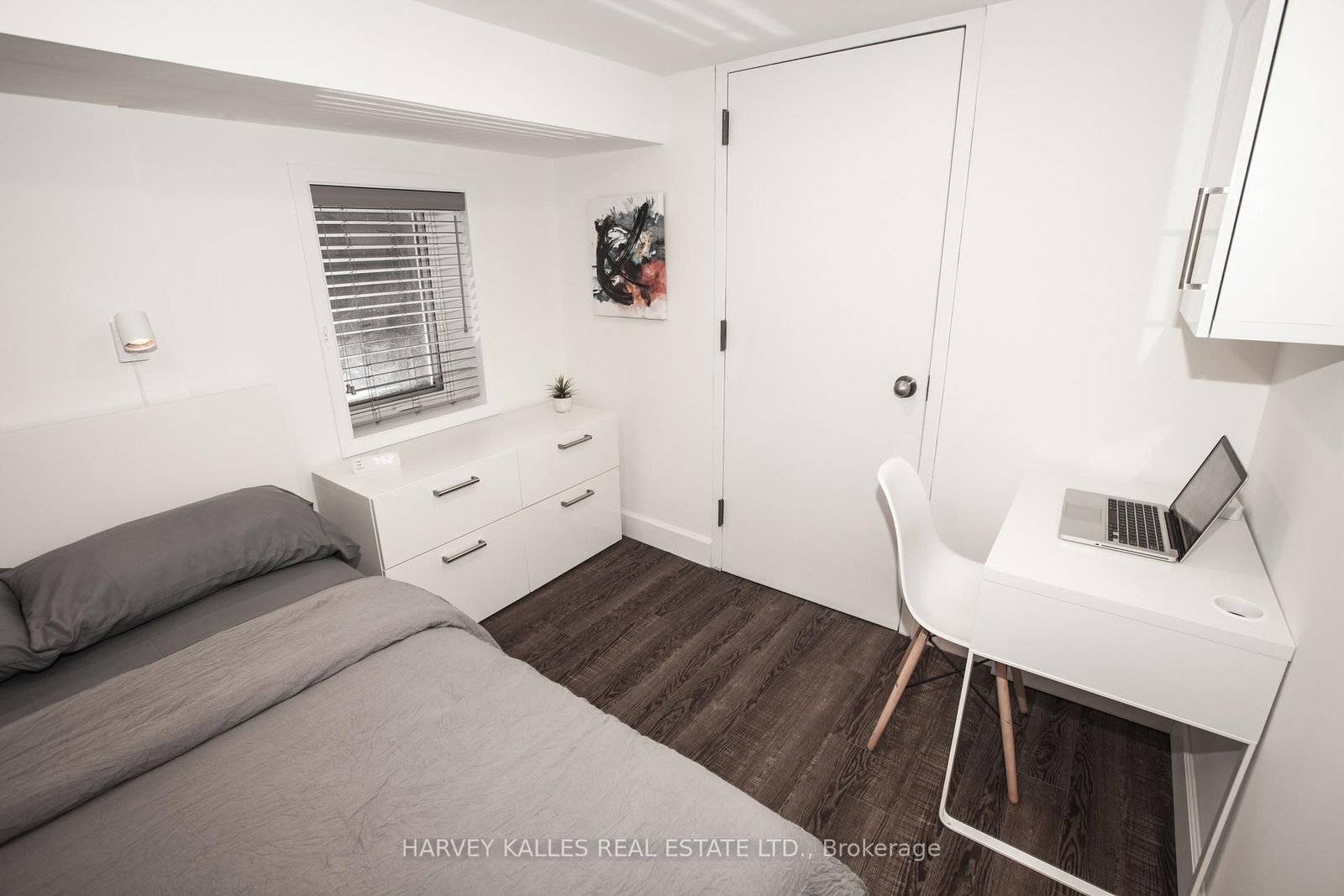 210 E Gerrard Street • Toronto, ON photo 36