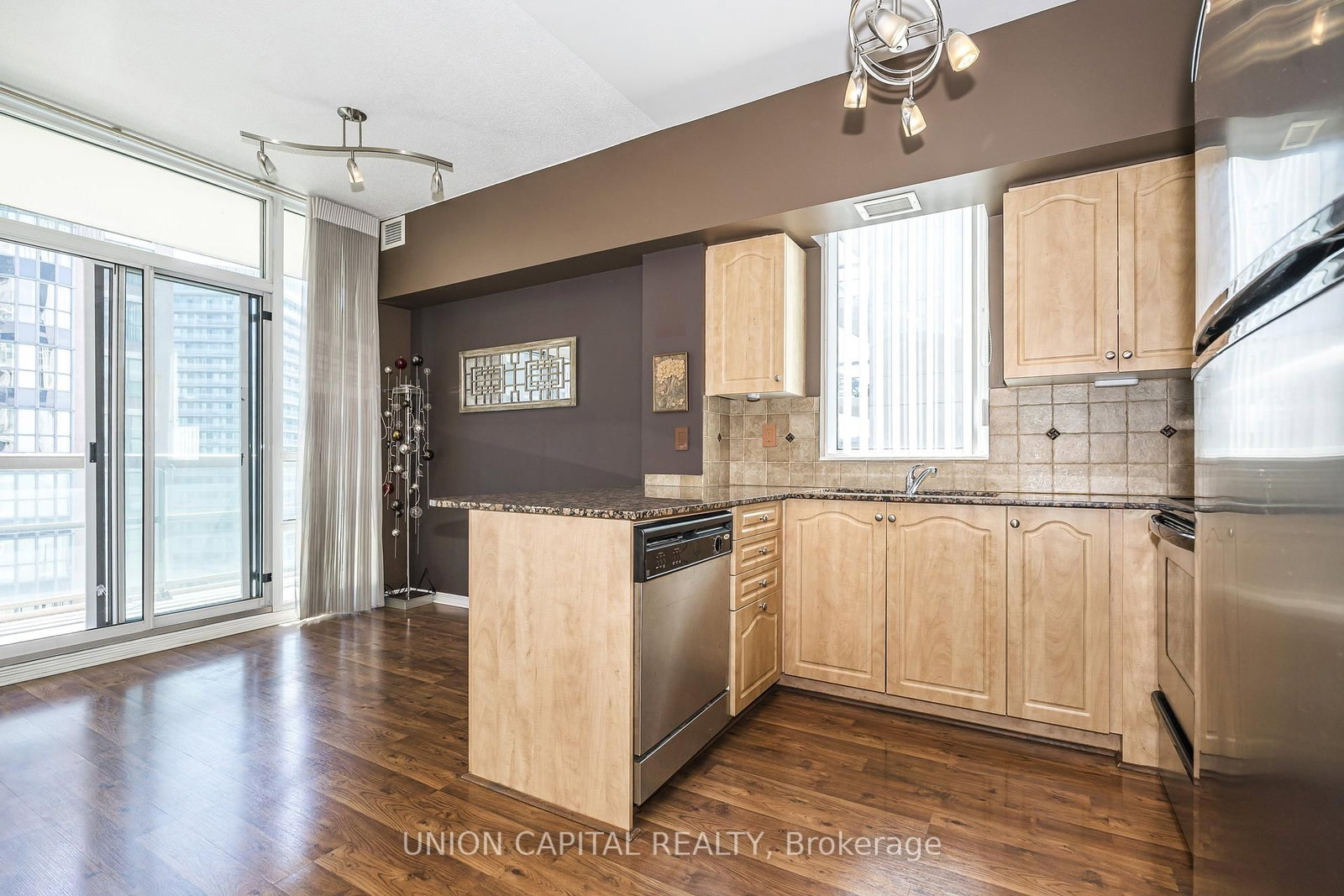 509 Beecroft Road • #2002 • Toronto, ON photo 18