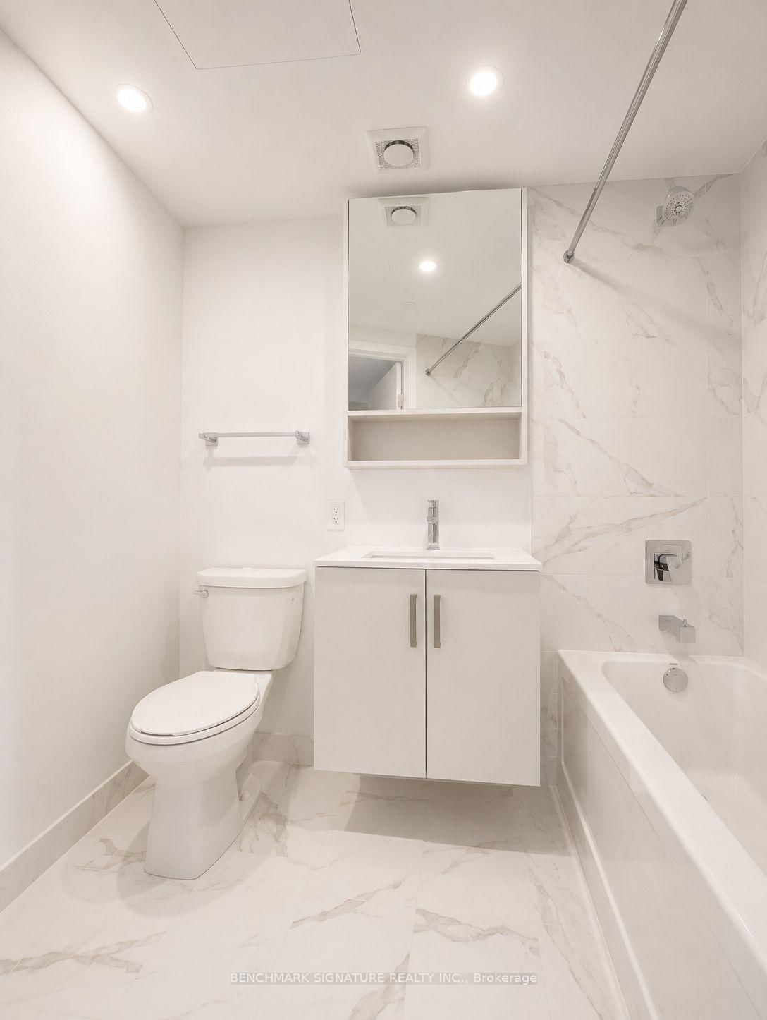 88 Queen Street E, Unit 1215 - Photo 6