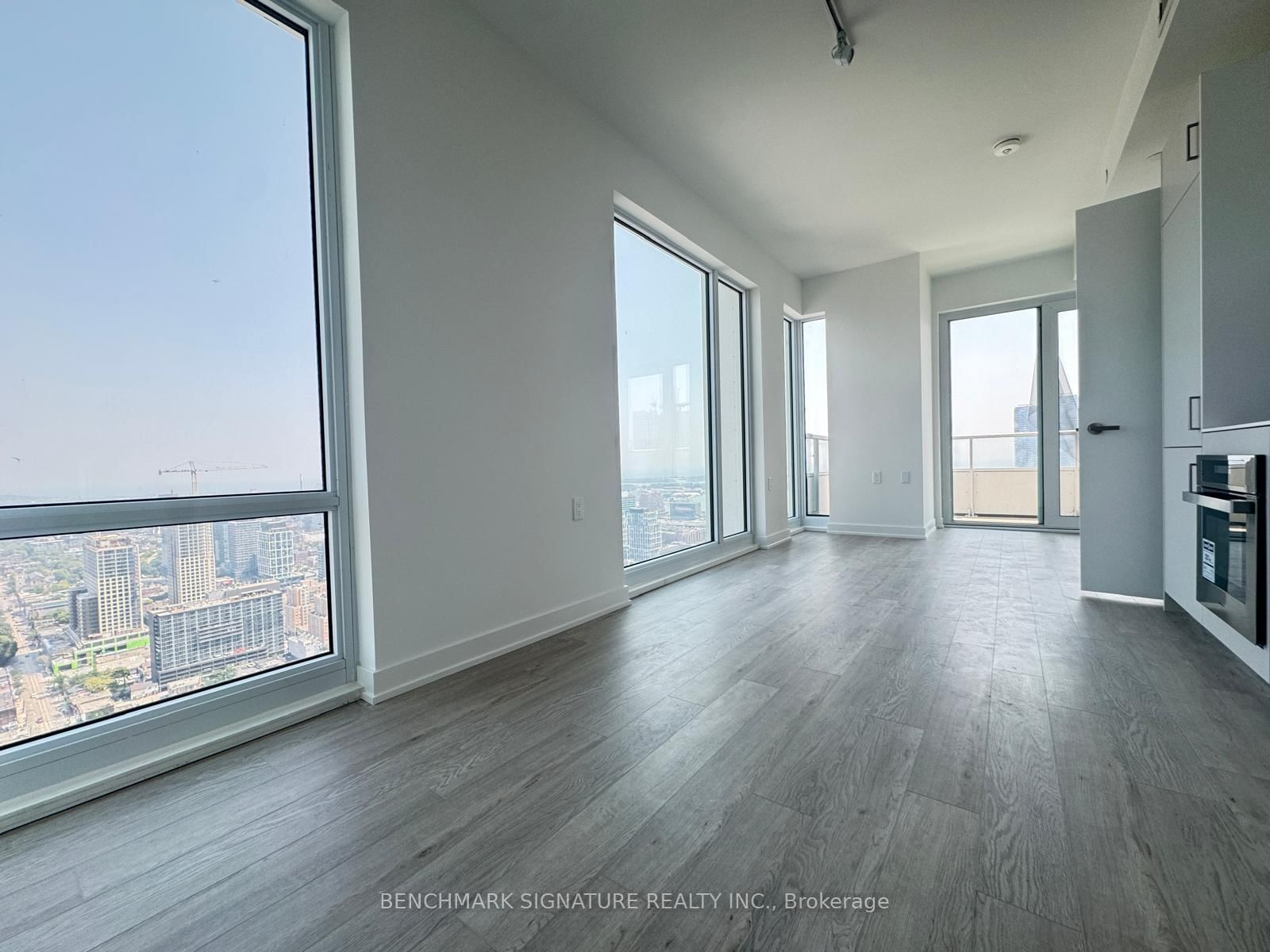 88 Queen Street E, Unit 4803 - Photo 10