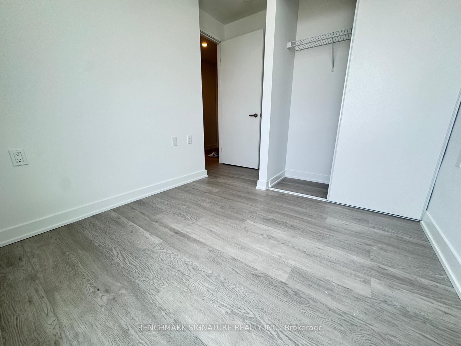 88 Queen Street E, Unit 4803 - Photo 4