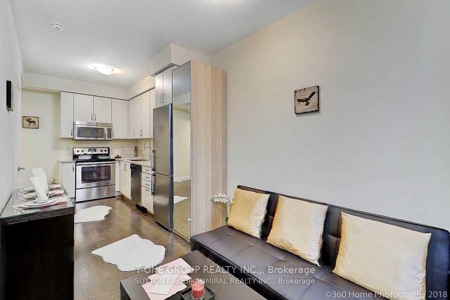 23 Eldora Avenue, Unit 102 - Photo 8