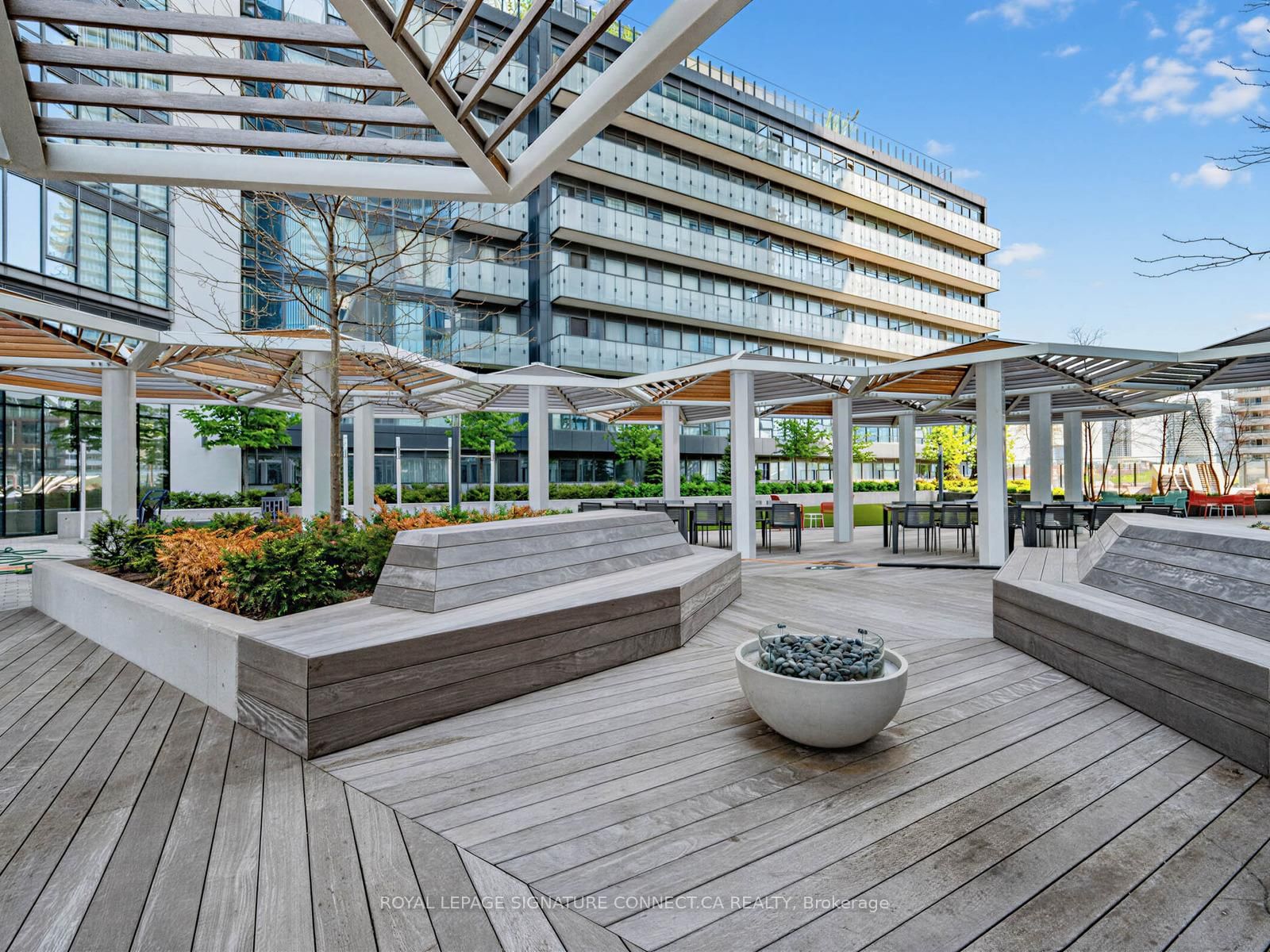 138 Downes Street, Unit 805 - Photo 33
