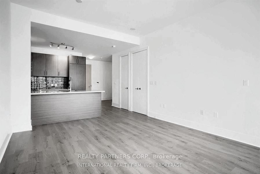 39 Queens Quay E, Unit 426 - Photo 8