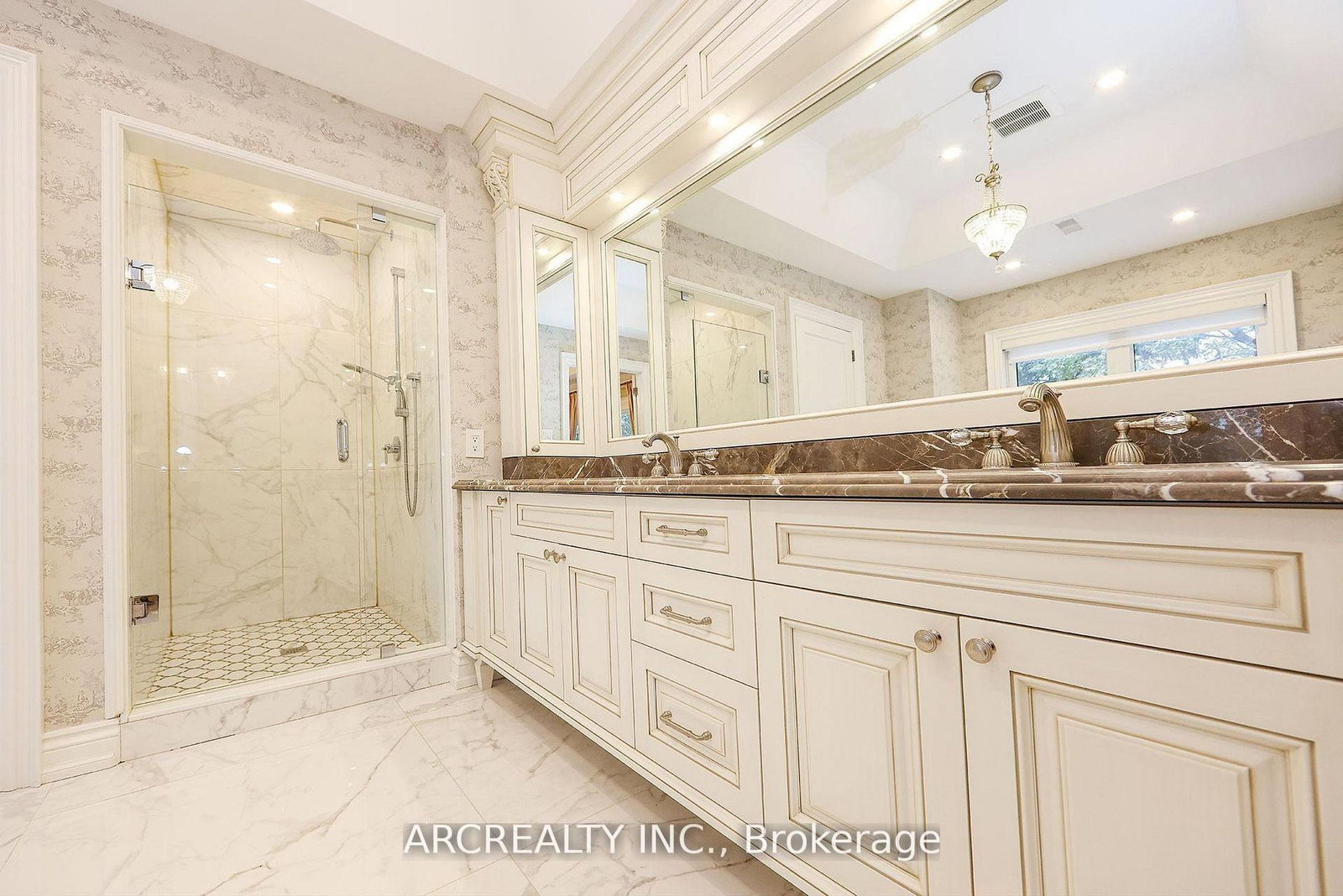188 Alfred Ave, Toronto, view 26