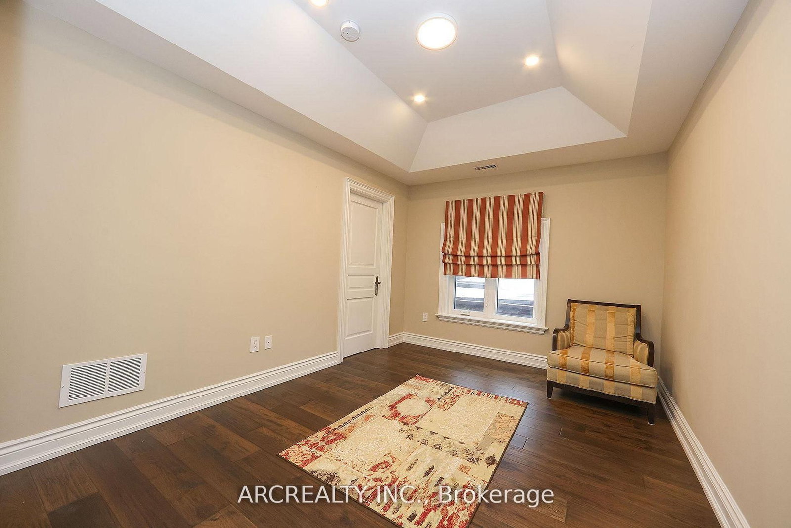 188 Alfred Ave, Toronto, view 32