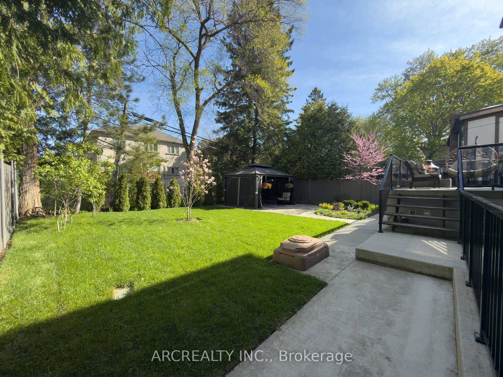188 Alfred Ave, Toronto, view 44