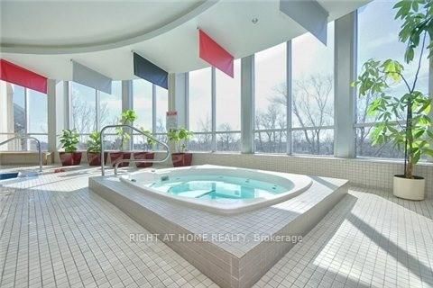 2 Rean Drive, Unit 512 - Photo 10