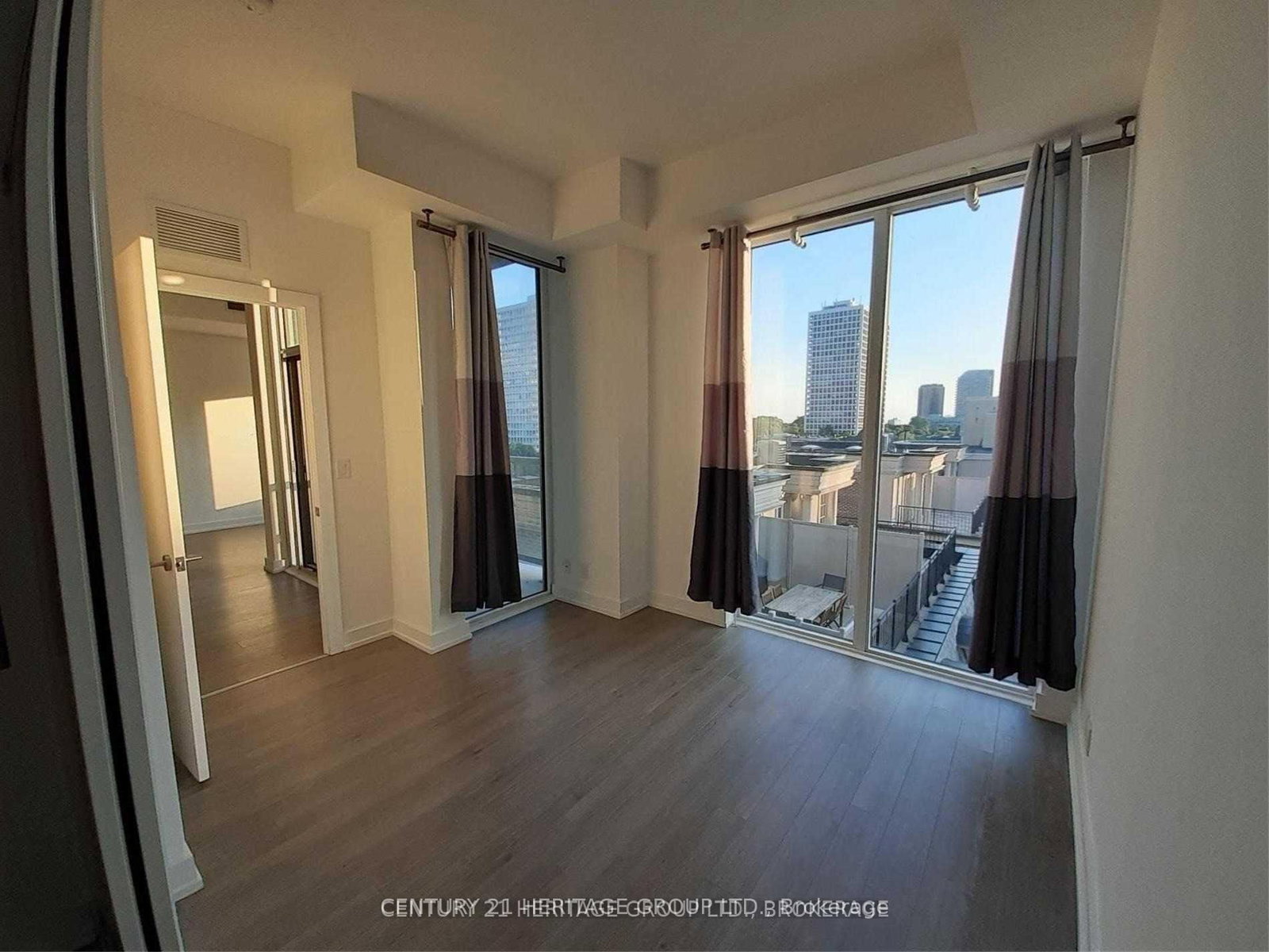 6 Parkwood Avenue, Unit 512 - Photo 6