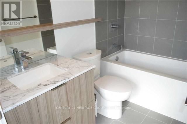 6 Parkwood Avenue, Unit 512 - Photo 9