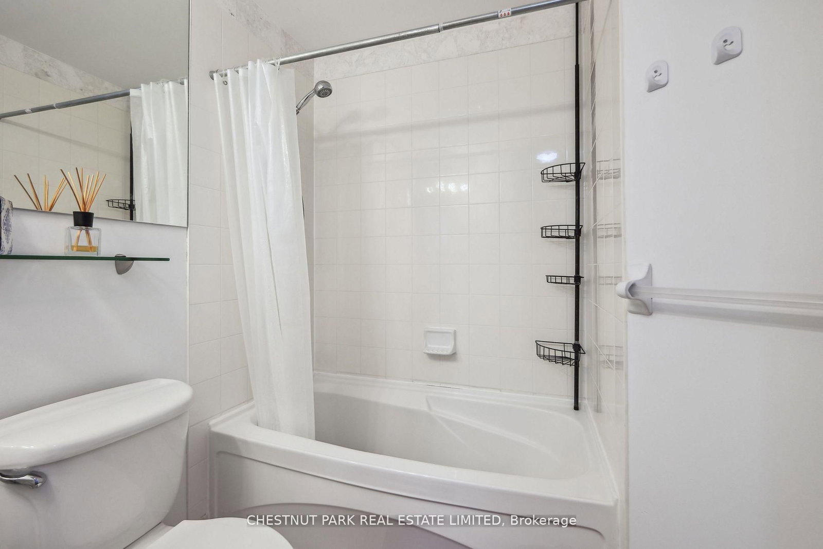 85 Bloor Street E, Unit 1014 - Photo 19
