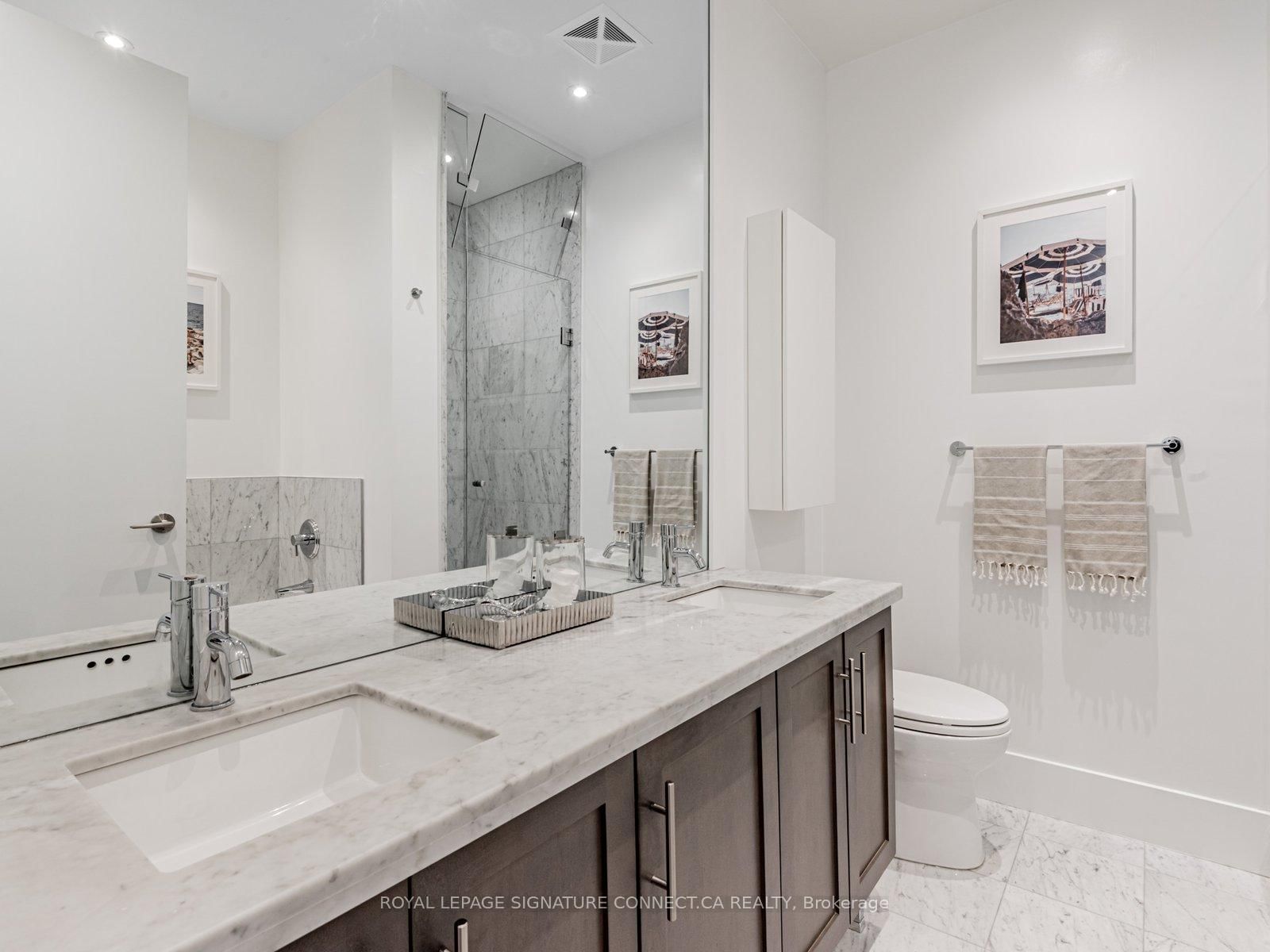 39 Queens Quay E, Unit TH132 - Photo 30